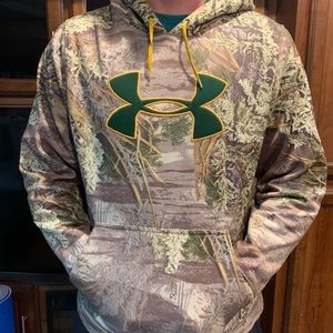 Men’s Under Armour Camo Hoodie Cold Gear Large